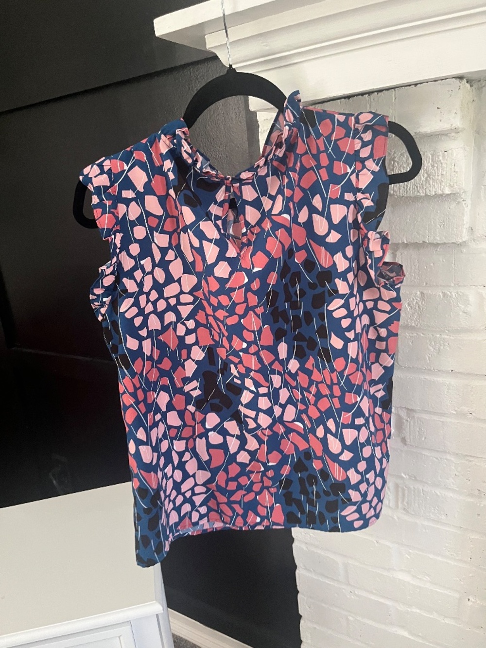 THML:  Blouse - Picture 4 of 5